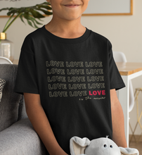 Lade das Bild in den Galerie-Viewer, Love is the answer Kinder Organic T-Shirt

